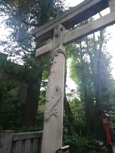 馬橋稲荷神社の芸術