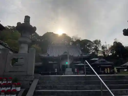 香西寺の本殿・本堂