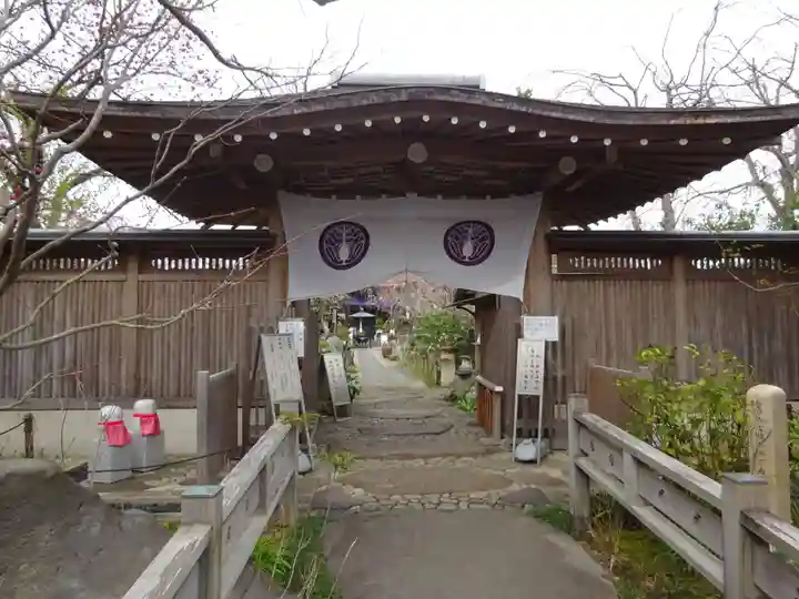 常泉寺の山門・神門