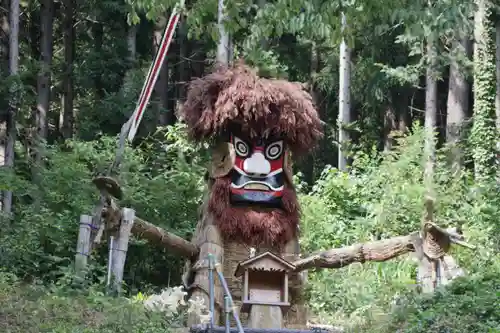 明石神社の像