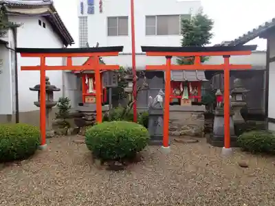 崇道天皇社の鳥居