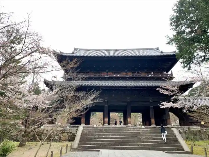 南禅寺の山門・神門