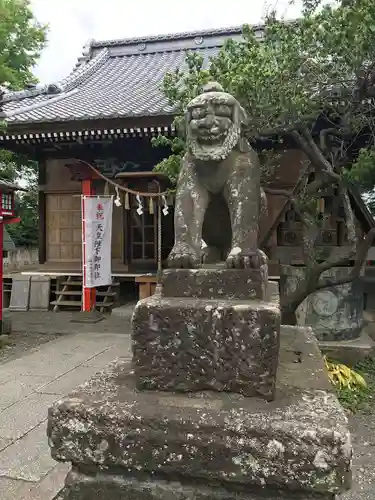 龍ケ崎八坂神社の狛犬