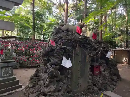 豊川閣　妙厳寺の像