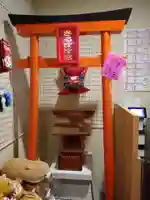 さるぼぼ宮の鳥居