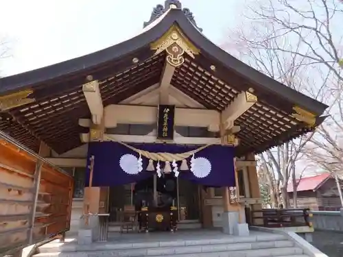 彌彦神社　(伊夜日子神社)の本殿・本堂