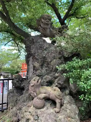 千葉神社の狛犬