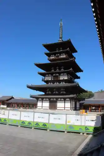 薬師寺の塔