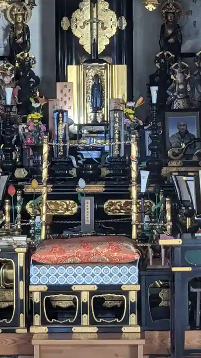 東界寺の本殿・本堂