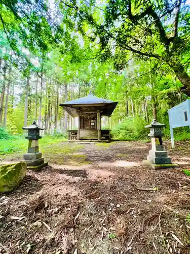 新山観音堂(岩手県)