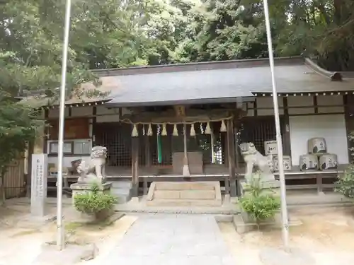賣布神社の本殿・本堂