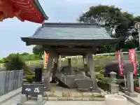 満願寺の{uncategorized: "未分類", other: "その他", undefined: "問題あり", building: "その他建物", grave: "お墓", sacred_gate: "鳥居", guardian: "狛犬", statue: "像", buddha: "仏像", history: "歴史", nature: "自然", garden: "庭園", animal: "動物", pagoda: "塔", temizu: "手水舎", mountain_gate: "山門・神門", sanctuary: "本殿・本堂", subordinate: "末社・摂社", art: "芸術", scenery: "景色", jizo: "地蔵", ema: "絵馬", goshuin: "御朱印", omikuji: "おみくじ", items: "授与品その他", amulet: "お守り", goshuincho: "御朱印帳", eats: "食事", festival: "お祭り", votive_dance: "神楽", shichigosan: "七五三参", wedding: "結婚式", experience: "体験その他", initially: "初詣", around: "周辺", anti_infection: "感染症対策"}