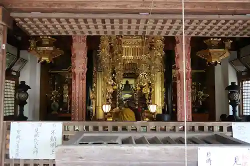 法華寺の本殿・本堂