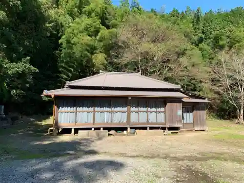 源深寺の本殿・本堂