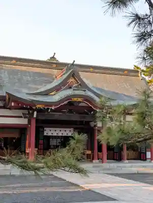 氣比神宮の{uncategorized: "未分類", other: "その他", undefined: "問題あり", building: "その他建物", grave: "お墓", sacred_gate: "鳥居", guardian: "狛犬", statue: "像", buddha: "仏像", history: "歴史", nature: "自然", garden: "庭園", animal: "動物", pagoda: "塔", temizu: "手水舎", mountain_gate: "山門・神門", sanctuary: "本殿・本堂", subordinate: "末社・摂社", art: "芸術", scenery: "景色", jizo: "地蔵", ema: "絵馬", goshuin: "御朱印", omikuji: "おみくじ", items: "授与品その他", amulet: "お守り", goshuincho: "御朱印帳", eats: "食事", festival: "お祭り", votive_dance: "神楽", shichigosan: "七五三参", wedding: "結婚式", experience: "体験その他", initially: "初詣", around: "周辺", anti_infection: "感染症対策"}