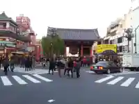浅草寺の周辺