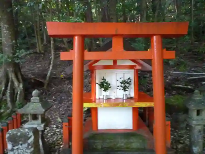 神倉神社(熊野速玉大社摂社)の末社・摂社