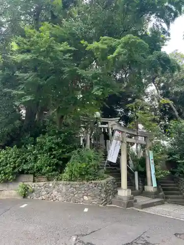 多摩川浅間神社の鳥居