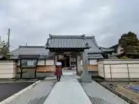西法寺の山門・神門