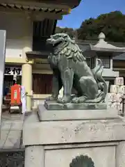 愛知縣護國神社の狛犬