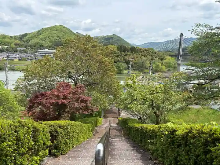 正暦寺の{uncategorized: "未分類", other: "その他", undefined: "問題あり", building: "その他建物", grave: "お墓", sacred_gate: "鳥居", guardian: "狛犬", statue: "像", buddha: "仏像", history: "歴史", nature: "自然", garden: "庭園", animal: "動物", pagoda: "塔", temizu: "手水舎", mountain_gate: "山門・神門", sanctuary: "本殿・本堂", subordinate: "末社・摂社", art: "芸術", scenery: "景色", jizo: "地蔵", ema: "絵馬", goshuin: "御朱印", omikuji: "おみくじ", items: "授与品その他", amulet: "お守り", goshuincho: "御朱印帳", eats: "食事", festival: "お祭り", votive_dance: "神楽", shichigosan: "七五三参", wedding: "結婚式", experience: "体験その他", initially: "初詣", around: "周辺", anti_infection: "感染症対策"}