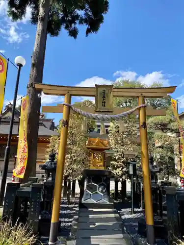 亀ケ池八幡宮の鳥居