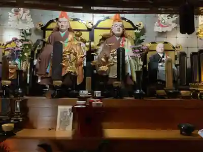 萬溪寺（万渓寺）の像