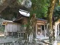 岩屋神社の本殿・本堂