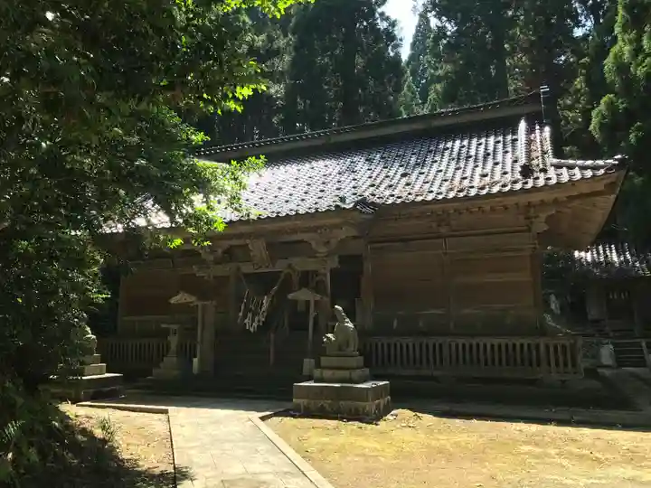 水上八幡神社の本殿・本堂