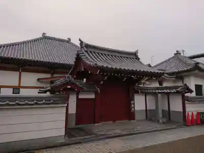 妙典寺の山門・神門