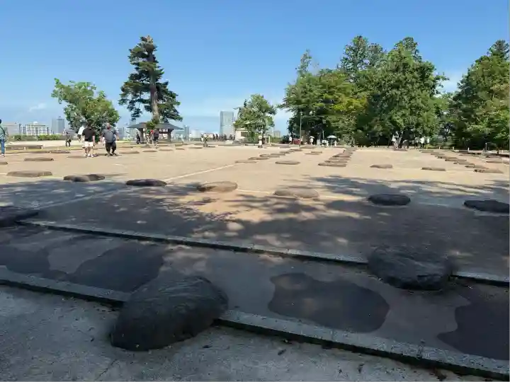 宮城縣護國神社の庭園