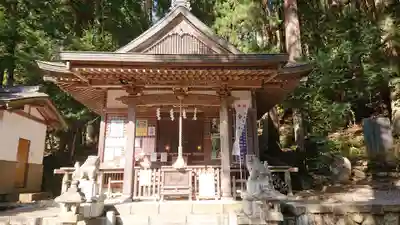 九頭龍神社の本殿・本堂