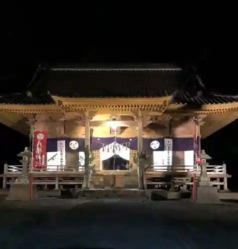 米川八幡神社の本殿