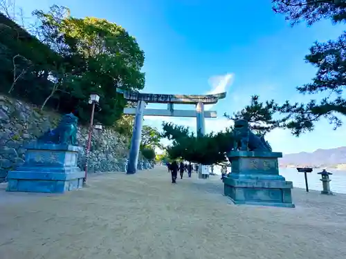 厳島神社(広島県)