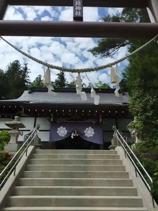 山津見神社の本殿・本堂