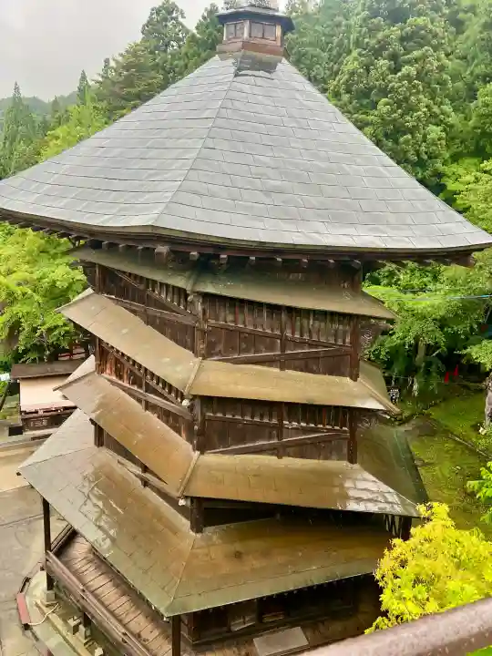 円通三匝堂(さざえ堂)(福島県)