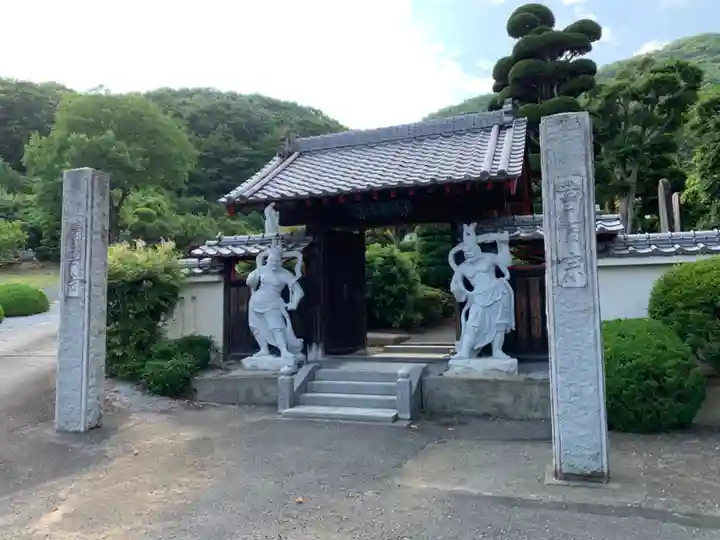 清雲寺の山門・神門