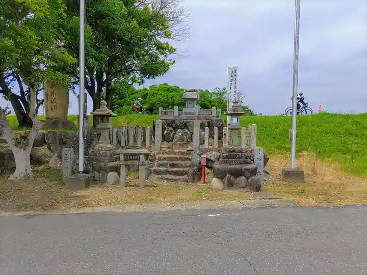 水神社(草井町)のその他建物