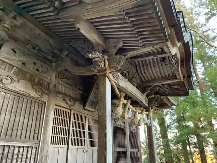 八幡神社の本殿・本堂