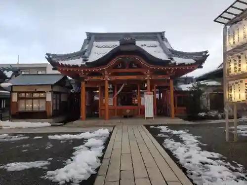 豊国神社の本殿・本堂