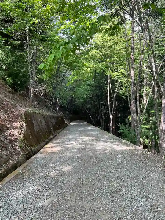 母の白滝神社(山梨県)