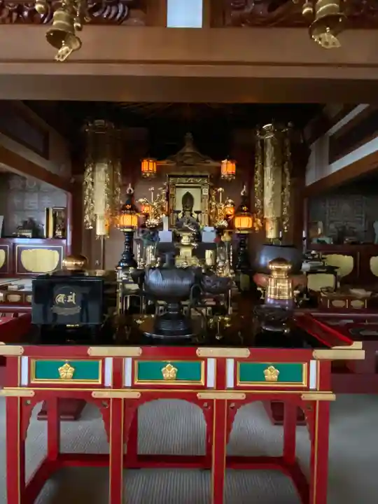 八幡山観音寺の本殿・本堂