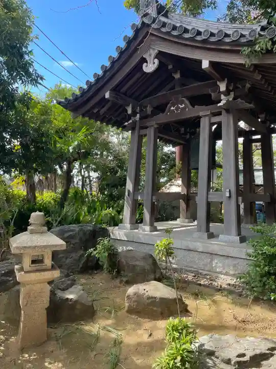 法真寺の{uncategorized: "未分類", other: "その他", undefined: "問題あり", building: "その他建物", grave: "お墓", sacred_gate: "鳥居", guardian: "狛犬", statue: "像", buddha: "仏像", history: "歴史", nature: "自然", garden: "庭園", animal: "動物", pagoda: "塔", temizu: "手水舎", mountain_gate: "山門・神門", sanctuary: "本殿・本堂", subordinate: "末社・摂社", art: "芸術", scenery: "景色", jizo: "地蔵", ema: "絵馬", goshuin: "御朱印", omikuji: "おみくじ", items: "授与品その他", amulet: "お守り", goshuincho: "御朱印帳", eats: "食事", festival: "お祭り", votive_dance: "神楽", shichigosan: "七五三参", wedding: "結婚式", experience: "体験その他", initially: "初詣", around: "周辺", anti_infection: "感染症対策"}