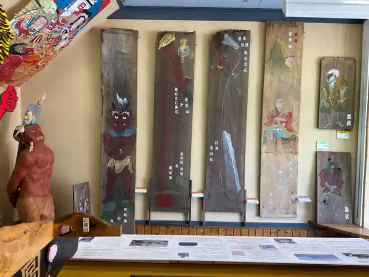 桃太郎神社の芸術