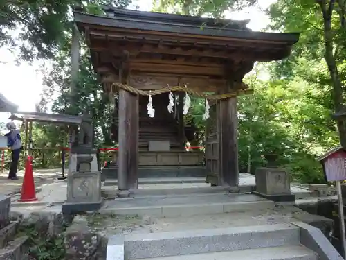 武蔵御嶽神社の末社・摂社