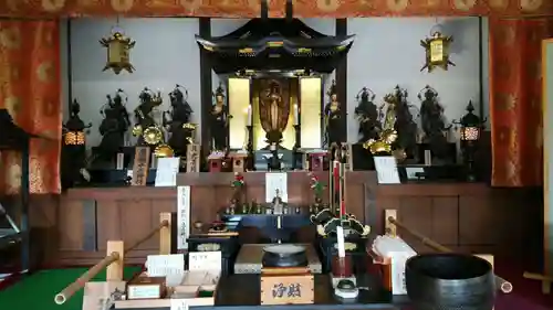 水観寺の本殿・本堂