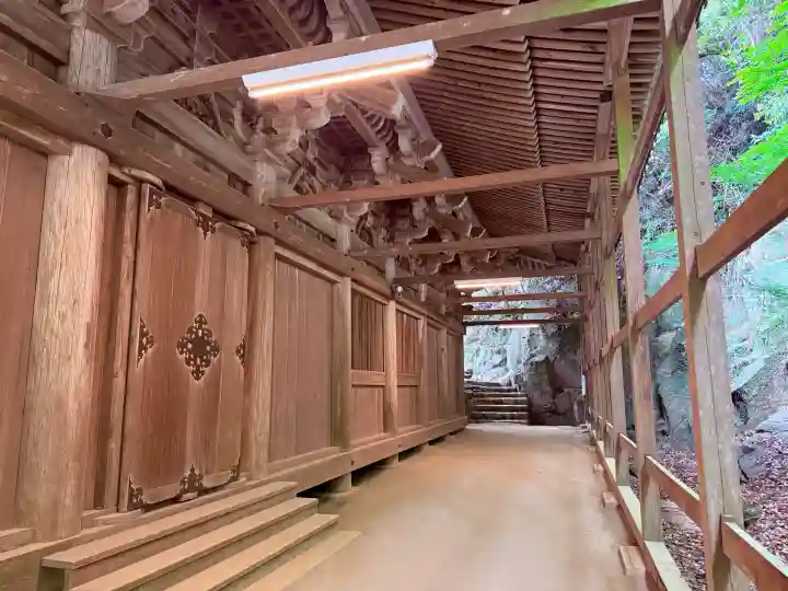 圓教寺の{uncategorized: "未分類", other: "その他", undefined: "問題あり", building: "その他建物", grave: "お墓", sacred_gate: "鳥居", guardian: "狛犬", statue: "像", buddha: "仏像", history: "歴史", nature: "自然", garden: "庭園", animal: "動物", pagoda: "塔", temizu: "手水舎", mountain_gate: "山門・神門", sanctuary: "本殿・本堂", subordinate: "末社・摂社", art: "芸術", scenery: "景色", jizo: "地蔵", ema: "絵馬", goshuin: "御朱印", omikuji: "おみくじ", items: "授与品その他", amulet: "お守り", goshuincho: "御朱印帳", eats: "食事", festival: "お祭り", votive_dance: "神楽", shichigosan: "七五三参", wedding: "結婚式", experience: "体験その他", initially: "初詣", around: "周辺", anti_infection: "感染症対策"}