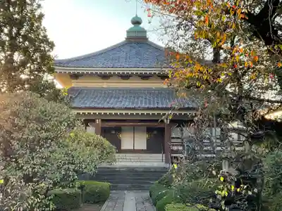 日曜寺の本殿・本堂