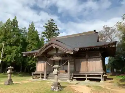 八幡神社の本殿・本堂