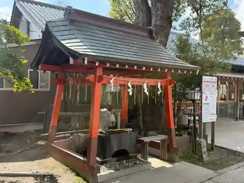 龍ケ崎八坂神社の{uncategorized: "未分類", other: "その他", undefined: "問題あり", building: "その他建物", grave: "お墓", sacred_gate: "鳥居", guardian: "狛犬", statue: "像", buddha: "仏像", history: "歴史", nature: "自然", garden: "庭園", animal: "動物", pagoda: "塔", temizu: "手水舎", mountain_gate: "山門・神門", sanctuary: "本殿・本堂", subordinate: "末社・摂社", art: "芸術", scenery: "景色", jizo: "地蔵", ema: "絵馬", goshuin: "御朱印", omikuji: "おみくじ", items: "授与品その他", amulet: "お守り", goshuincho: "御朱印帳", eats: "食事", festival: "お祭り", votive_dance: "神楽", shichigosan: "七五三参", wedding: "結婚式", experience: "体験その他", initially: "初詣", around: "周辺", anti_infection: "感染症対策"}